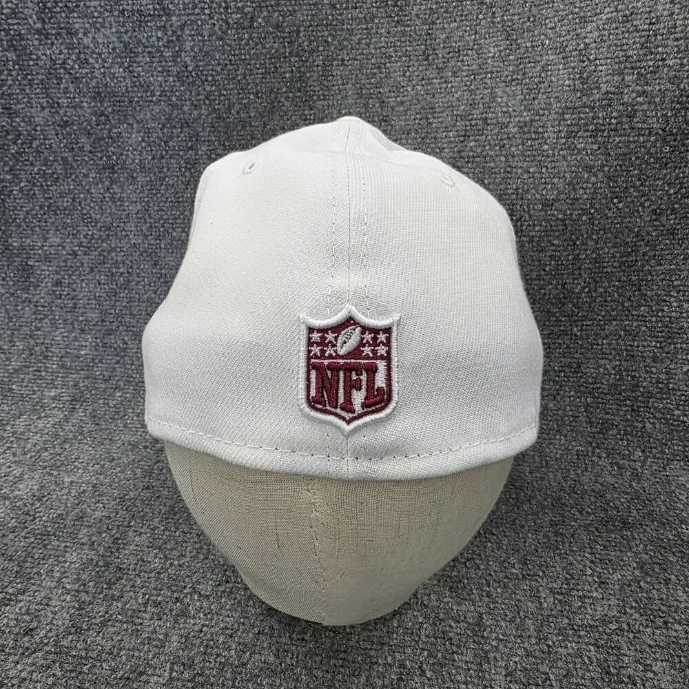 Washington Football Team Hat Cap Fitted Mens Large/XL White NFL Football New Era